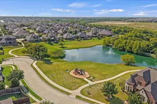 7910 Edgeglen Trail, Sachse, TX 75048 - Photo 33