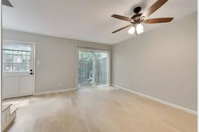4039 Cole Avenue #117, Dallas, TX 75204 - Photo 5