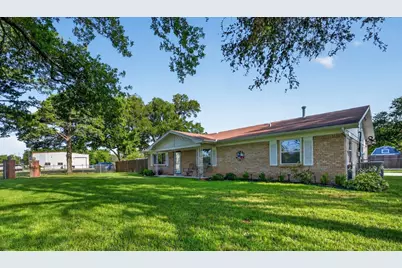 701 E Main Street, Tioga, TX 76271 - Photo 3