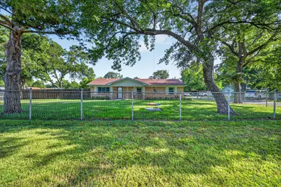 701 E Main Street, Tioga, TX 76271 - Photo 35