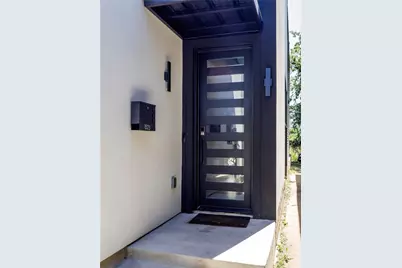 1521 N Haskell Avenue, Dallas, TX 75204 - Photo 3