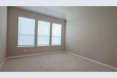 913 London Town Lane, Princeton, TX 75071 - Photo 7