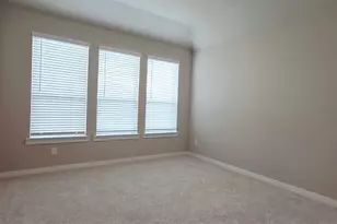 913 London Town Ln, Princeton, TX 75071 - Photo 7