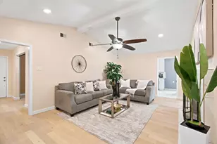 1210 Weathered St, Irving, TX 75062 - Photo 3