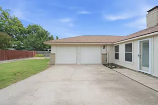 1210 Weathered St, Irving, TX 75062 - Photo 25