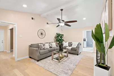 1210 Weathered Street, Irving, TX 75062 - Photo 3