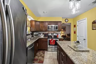 523 Lynnewood Ave, Burleson, TX 76028 - Photo 11