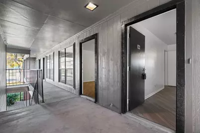 320 E 4th Street #208, Arlington, TX 76010 - Photo 3