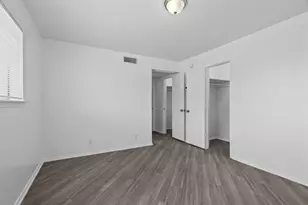 320 E 4th St, Arlington, TX 76010 - Photo 19