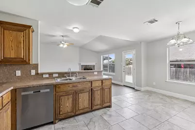 1702 La Caya Drive, Mansfield, TX 76063 - Photo 11