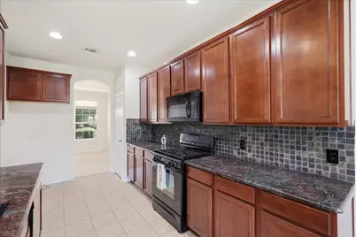 712 Hawk Valley Drive, Little Elm, TX 75068 - Photo 15