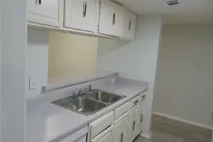 8560 Park Ln, Dallas, TX 75231 - Photo 3