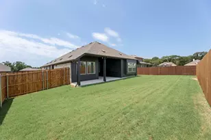 1404 Coventry Dr, Aubrey, TX 76227 - Photo 23