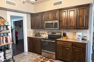 1447 Co Rd 189, Gainesville, TX 76240 - Photo 5
