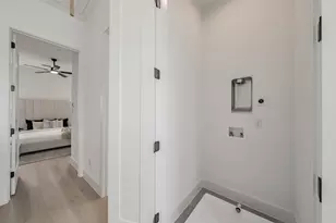 2523 Hondo Ave, Dallas, TX 75219 - Photo 11