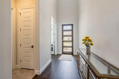7757 Cooke Drive, Irving, TX 75063 - Photo 9