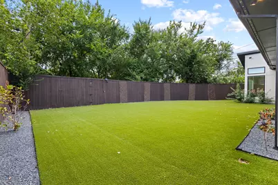 9816 Mixon Drive, Dallas, TX 75220 - Photo 31