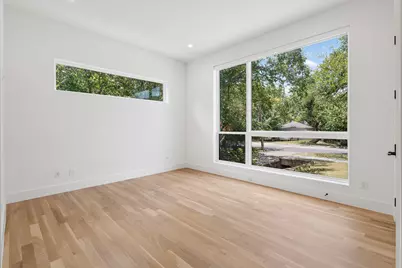 9816 Mixon Drive, Dallas, TX 75220 - Photo 27