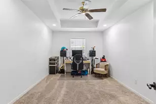 922 Bayonne St, Dallas, TX 75212 - Photo 11