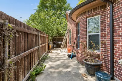 922 Bayonne Street, Dallas, TX 75212 - Photo 39