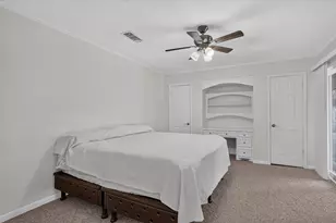 1820 Holly Oak St, Arlington, TX 76012 - Photo 15