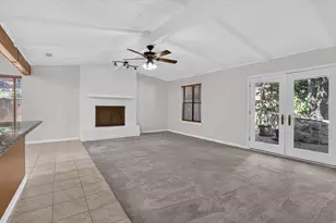 1820 Holly Oak St, Arlington, TX 76012 - Photo 5