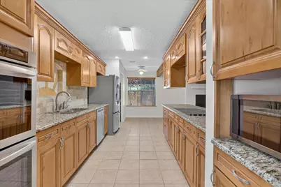 1820 Holly Oak Street, Arlington, TX 76012 - Photo 9