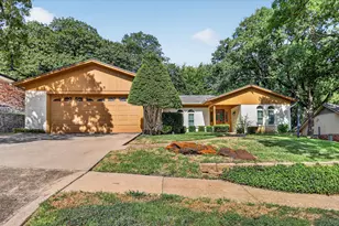 1820 Holly Oak St, Arlington, TX 76012 - Photo 1