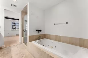1505 Elm St, Dallas, TX 75201 - Photo 11