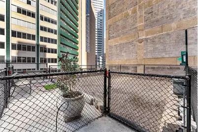 1505 Elm Street #1003, Dallas, TX 75201 - Photo 29