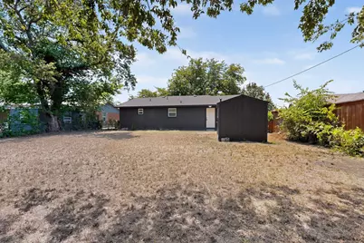 1313 Crockett Street, Garland, TX 75040 - Photo 39