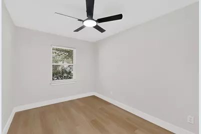 1313 Crockett Street, Garland, TX 75040 - Photo 31