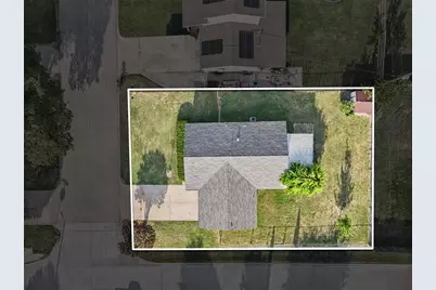 525 Alva Drive, Grand Prairie, TX 75052 - Photo 23