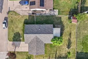 525 Alva Dr, Grand Prairie, TX 75052 - Photo 27