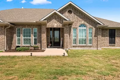 496 Marshall Circle, Whitewright, TX 75491 - Photo 5