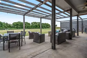 496 Marshall Cir, Whitewright, TX 75491 - Photo 13