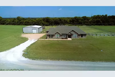 496 Marshall Circle, Whitewright, TX 75491 - Photo 1