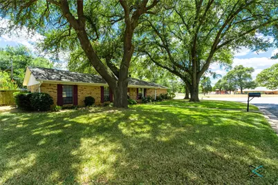 800 E Clinton Avenue, Athens, TX 75751 - Photo 17