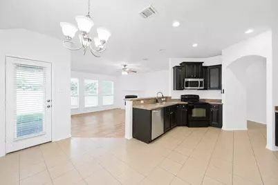 1005 Meadow Green Court, Princeton, TX 75407 - Photo 11