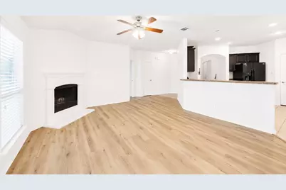 1005 Meadow Green Court, Princeton, TX 75407 - Photo 7