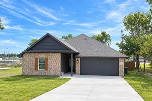 511 N Branch St, Howe, TX 75459 - Photo 1