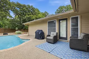 2816 N Creekwood Dr, Grapevine, TX 76051 - Photo 33