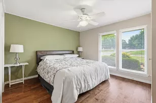 2816 N Creekwood Dr, Grapevine, TX 76051 - Photo 25
