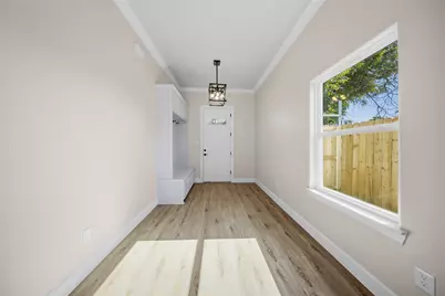 1818 E Tucker Street, Fort Worth, TX 76104 - Photo 3