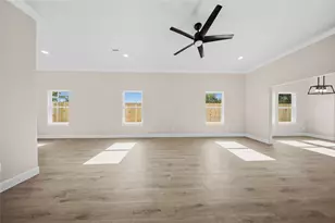 1818 E Tucker St, Fort Worth, TX 76104 - Photo 5