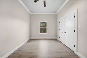 1818 E Tucker St, Fort Worth, TX 76104 - Photo 11