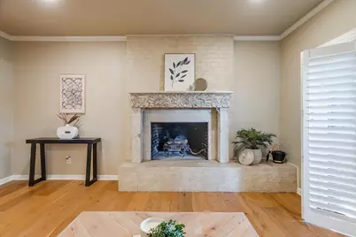 4414 Glenwood Court, Fort Worth, TX 76109 - Photo 11