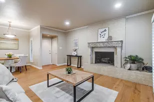 4414 Glenwood Ct, Fort Worth, TX 76109 - Photo 9