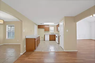 6711 Spur Ridge Court, Arlington, TX 76002 - Photo 9