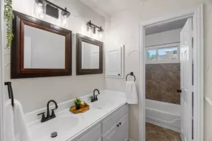 805 Doral Dr, Mansfield, TX 76063 - Photo 23